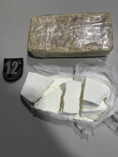 Imagem da notícia Jovem é presa com mais de 1,5 kg de cocaína durante viagem para Costa Rica